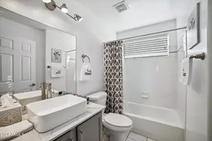 10401 N 52nd St, Paradise Valley, AZ 85253 - Photo 8