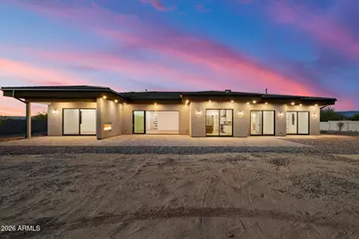 2991 W Desert Hills Drive #2, Phoenix, AZ 85086 - Photo 2