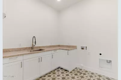 2991 W Desert Hills Drive #2, Phoenix, AZ 85086 - Photo 34