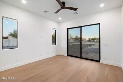 2991 W Desert Hills Drive #2, Phoenix, AZ 85086 - Photo 28