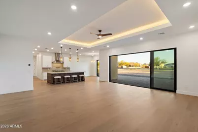 2991 W Desert Hills Drive #2, Phoenix, AZ 85086 - Photo 8