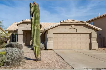 13766 W Cambridge Avenue, Goodyear, AZ 85395 - Photo 1