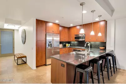 7161 E Rancho Vista Drive #1013, Scottsdale, AZ 85251 - Photo 2