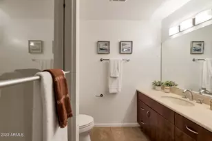 7161 E Rancho Vista Dr, Scottsdale, AZ 85251 - Photo 12