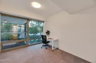 7161 E Rancho Vista Dr, Scottsdale, AZ 85251 - Photo 10