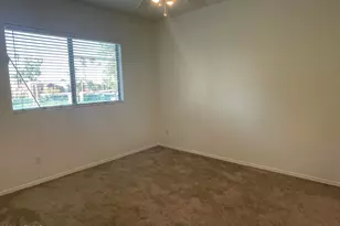 955 E Knox Rd, Chandler, AZ 85225 - Photo 10