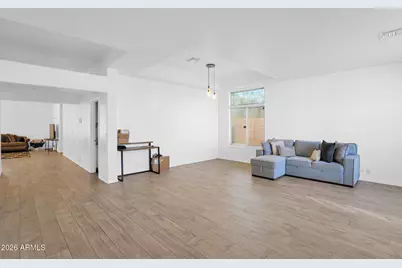 907 E Gary Lane, Phoenix, AZ 85042 - Photo 6