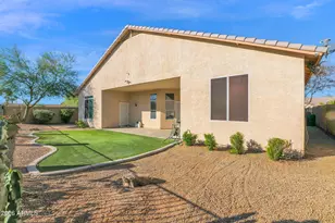 907 E Gary Ln, Phoenix, AZ 85042 - Photo 24