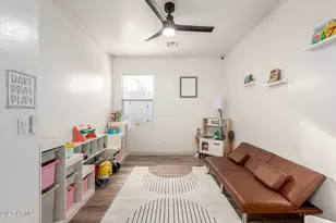 14995 W Bloomfield Rd, Surprise, AZ 85379 - Photo 18