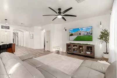 14995 W Bloomfield Road, Surprise, AZ 85379 - Photo 6