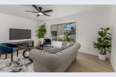 3414 W Gelding Drive, Phoenix, AZ 85053 - Photo 6