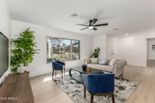 3414 W Gelding Dr, Phoenix, AZ 85053 - Photo 8