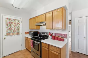 2041 S Clubhouse Dr, Casa Grande, AZ 85194 - Photo 12