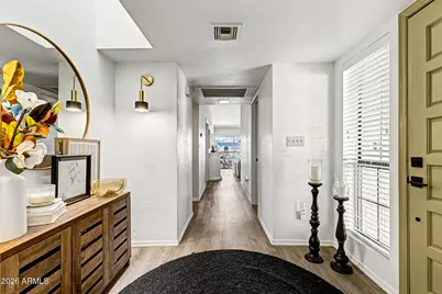 8202 N 21st Drive #B206, Phoenix, AZ 85021 - Photo 2