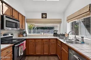 9233 S 45th Pl, Phoenix, AZ 85044 - Photo 22