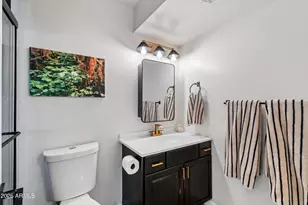 8206 E Chaparral Rd, Scottsdale, AZ 85250 - Photo 24