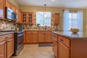 2527 W Warren Dr, Anthem, AZ 85086 - Photo 22