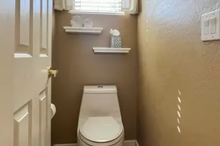 2527 W Warren Dr, Anthem, AZ 85086 - Photo 32