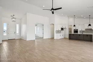 6542 N 171st Dr, Waddell, AZ 85355 - Photo 6