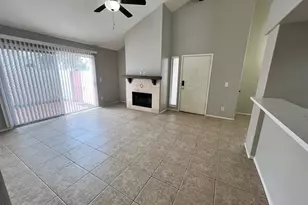 2100 W Lemon Tree Pl, Chandler, AZ 85224 - Photo 4