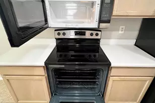 2100 W Lemon Tree Pl, Chandler, AZ 85224 - Photo 12