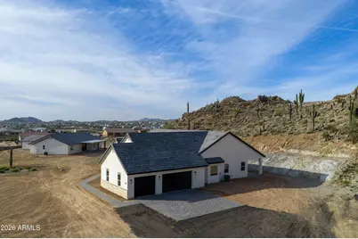 6554 N 171st Drive, Waddell, AZ 85355 - Photo 32