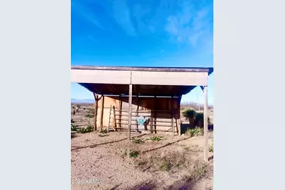 6325 S Bascom Trail, Willcox, AZ 85643 - Photo 20