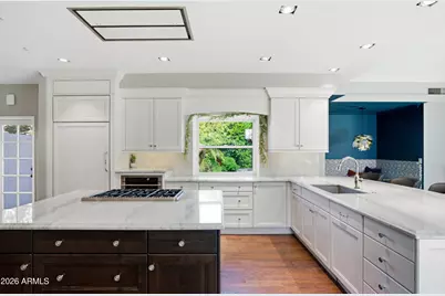 2939 N Manor Drive W, Phoenix, AZ 85014 - Photo 18