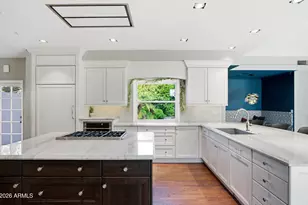 2939 N Manor Dr W, Phoenix, AZ 85014 - Photo 18