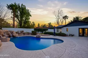 2939 N Manor Dr W, Phoenix, AZ 85014 - Photo 50