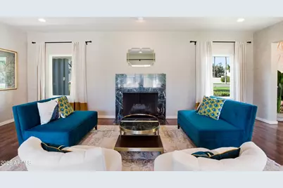 2939 N Manor Drive W, Phoenix, AZ 85014 - Photo 12