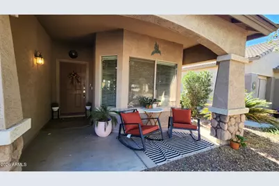 44087 W Venture Lane, Maricopa, AZ 85139 - Photo 2