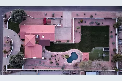 5444 W Electra Lane, Glendale, AZ 85310 - Photo 2