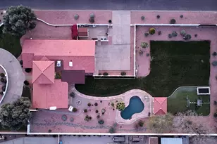 5444 W Electra Ln, Glendale, AZ 85310 - Photo 2