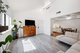 1075 E Chandler Blvd, Chandler, AZ 85225 - Photo 6