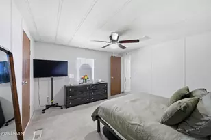 2042 N Center St, Mesa, AZ 85201 - Photo 56