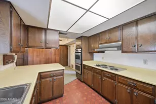 2042 N Center St, Mesa, AZ 85201 - Photo 20