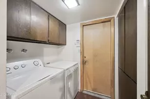 2042 N Center St, Mesa, AZ 85201 - Photo 36