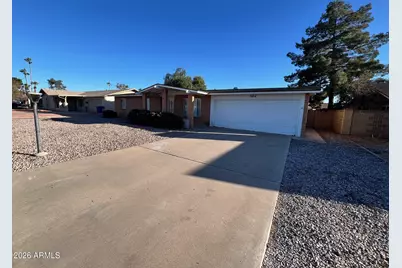 551 W Gail Drive, Chandler, AZ 85225 - Photo 2