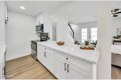 6062 W Townley Avenue, Glendale, AZ 85302 - Photo 8