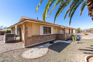 10329 W Floriade Dr, Sun City, AZ 85351 - Photo 4