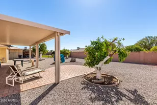 10329 W Floriade Dr, Sun City, AZ 85351 - Photo 32