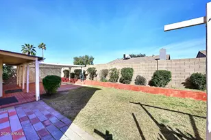 5252 W Purdue Ave W, Glendale, AZ 85302 - Photo 38