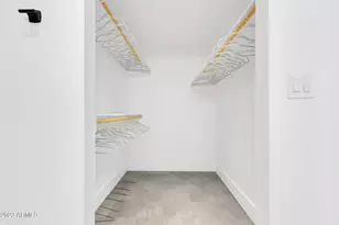 9270 E Mission Ln, Scottsdale, AZ 85258 - Photo 8