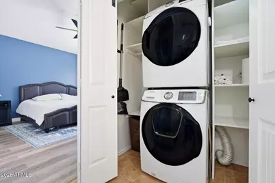 6822 S 40th Drive, Phoenix, AZ 85041 - Photo 28