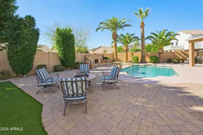 7 W Silverwood Drive, Phoenix, AZ 85045 - Photo 8