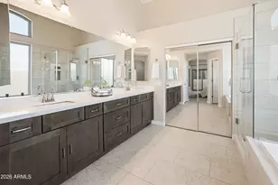 7 W Silverwood Dr, Phoenix, AZ 85045 - Photo 22