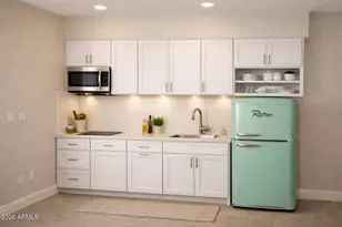 7 W Silverwood Dr, Phoenix, AZ 85045 - Photo 40