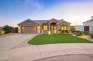 7 W Silverwood Dr, Phoenix, AZ 85045 - Photo 50