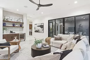 1632 W Lavitt Ln, Phoenix, AZ 85086 - Photo 28